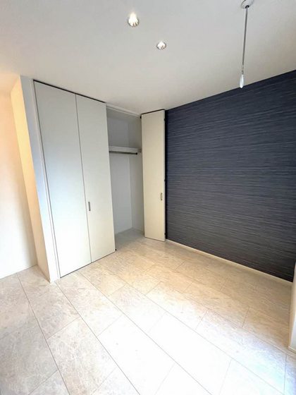 MONOLITH(モノリス)