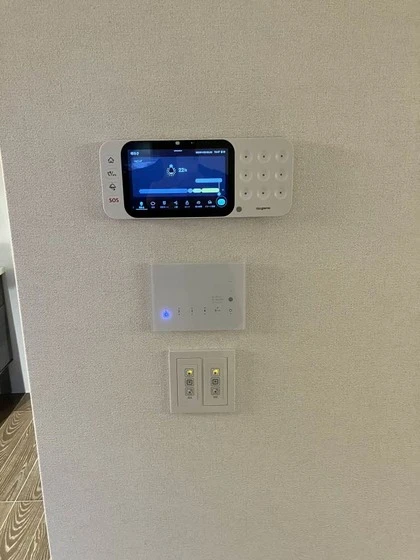 MONOLITH(モノリス)