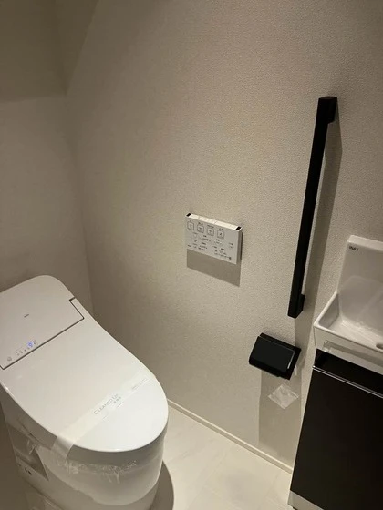 MONOLITH(モノリス)