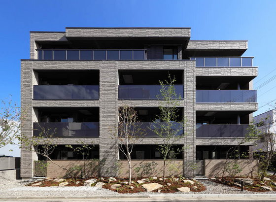 MONOLITH(モノリス)