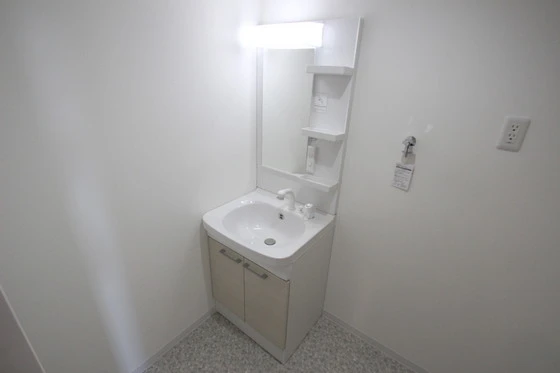 シャインライズ楽々園