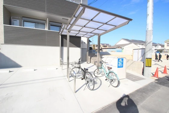 シャインライズ楽々園