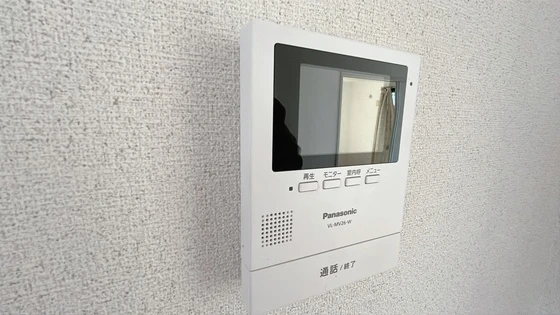 ドミール津高 A