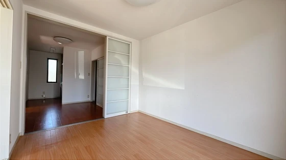 ドミール津高 A