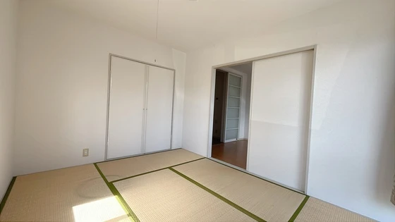 ドミール津高 A