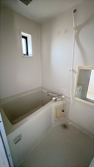 ドミール津高 A