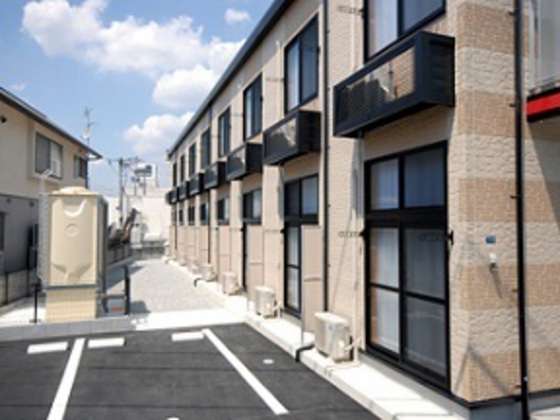 レオパレスベル新福