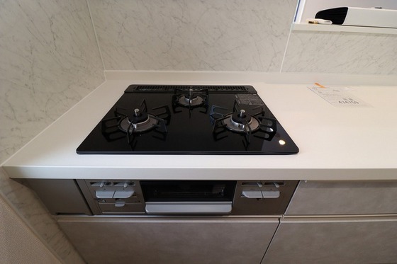 ホワイエ西川原