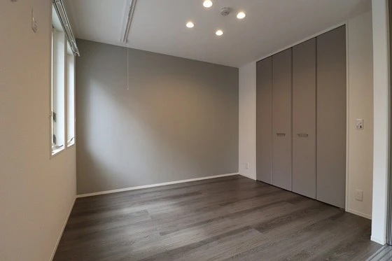 ホワイエ西川原