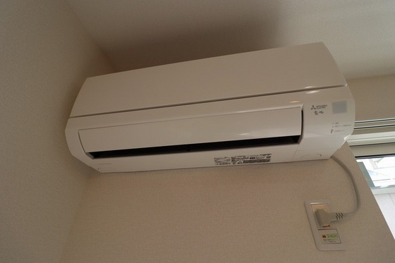 ホワイエ西川原