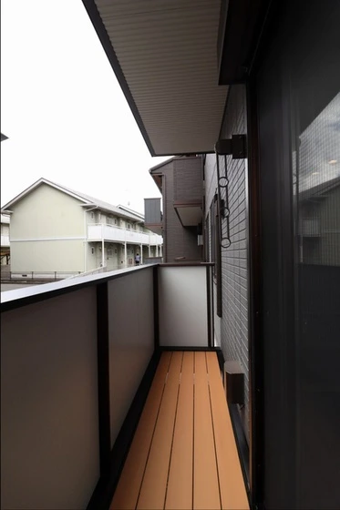 ホワイエ西川原