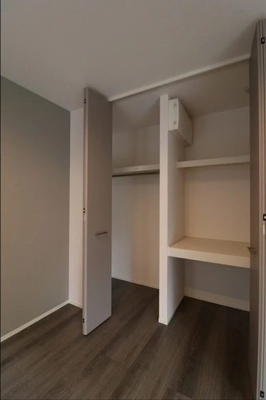 ホワイエ西川原