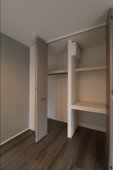 ホワイエ西川原