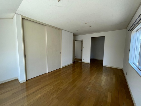 城東台西3丁目戸建