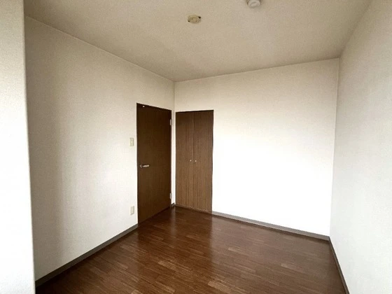 スカール十日市西町