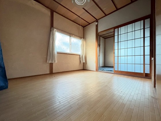 國杭アパート左前