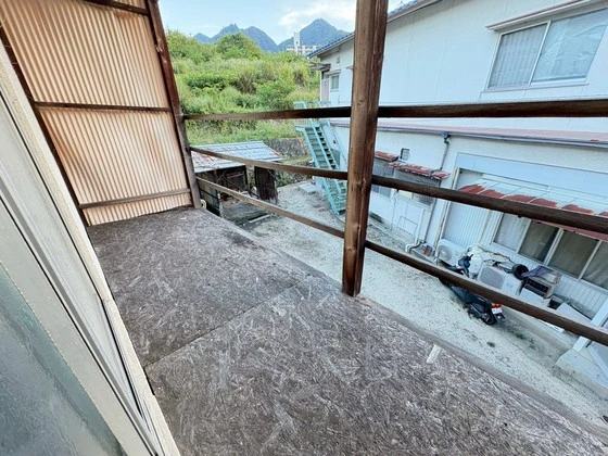 國杭アパート左中