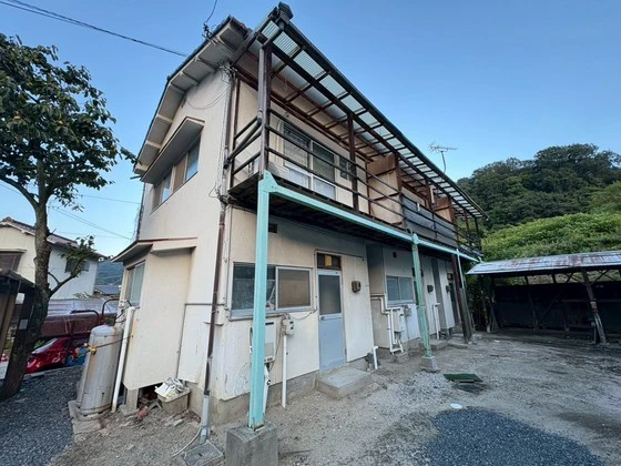 國杭アパート奥