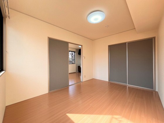 コートウィスタリア