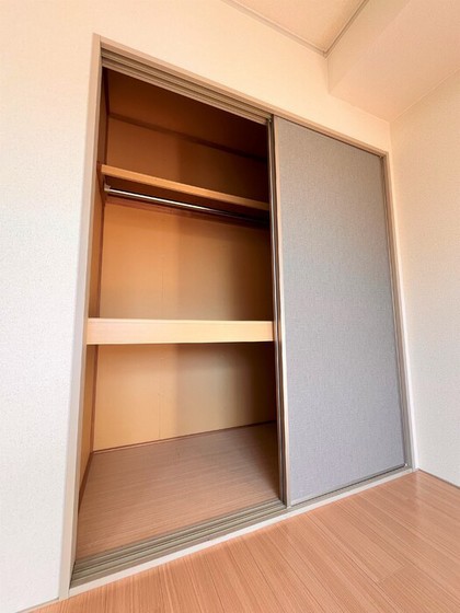 コートウィスタリア