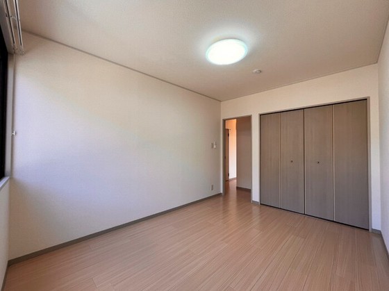 コートウィスタリア