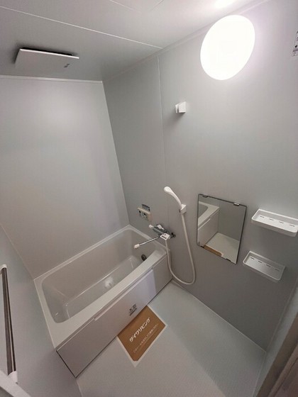 コートウィスタリア