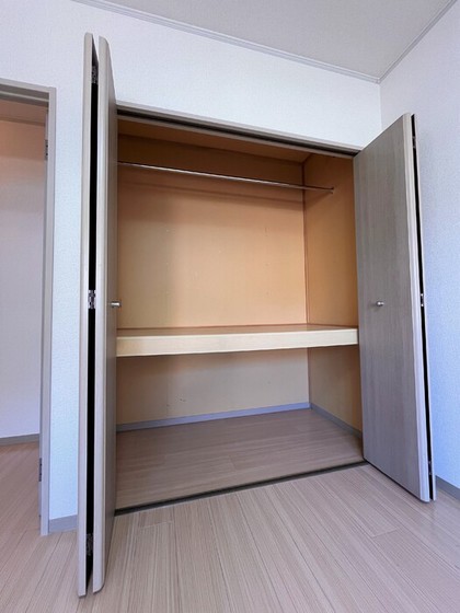 コートウィスタリア