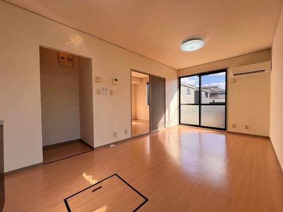 コートウィスタリア