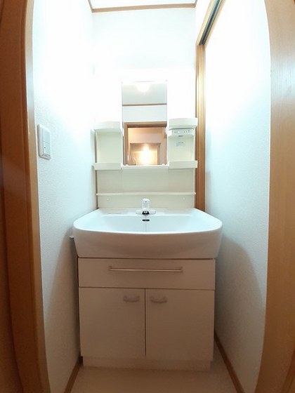 ヴィラ・マーベラス B