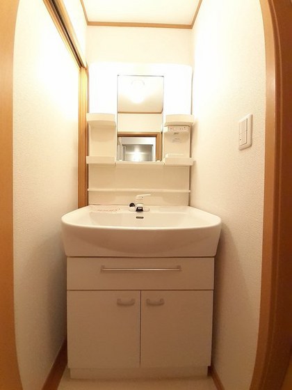 ヴィラ・マーベラス B