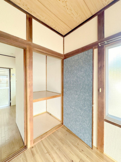 山本7丁目貸家 西