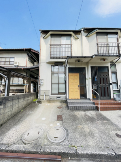 長束4丁目戸建て