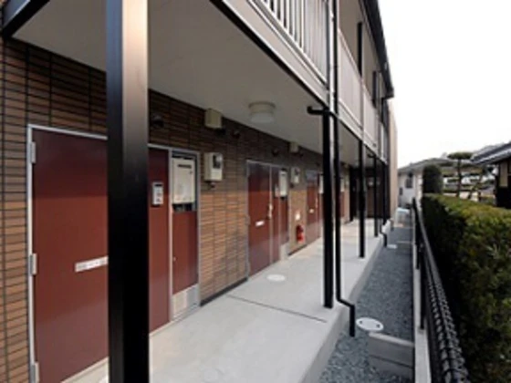 レオパレスCleanRiver