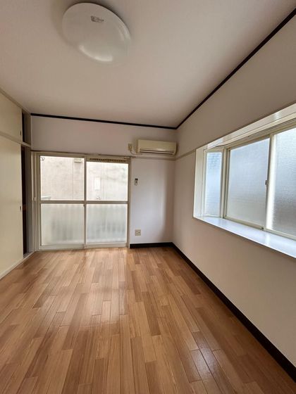 コーポエフワン