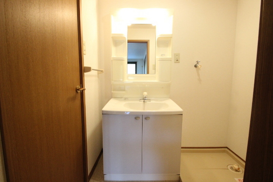 メゾンアヴニ-ル