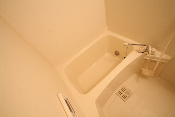 メゾンアヴニ-ル