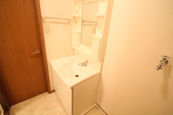 メゾンアヴニ-ル