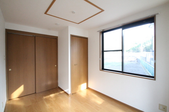 メゾンアヴニ-ル