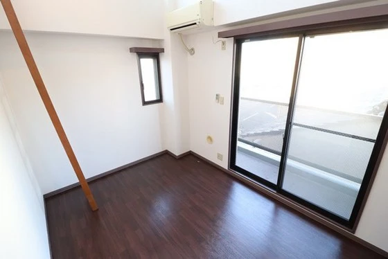 シェルーフ吉島