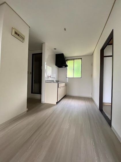 コーポアルビオン