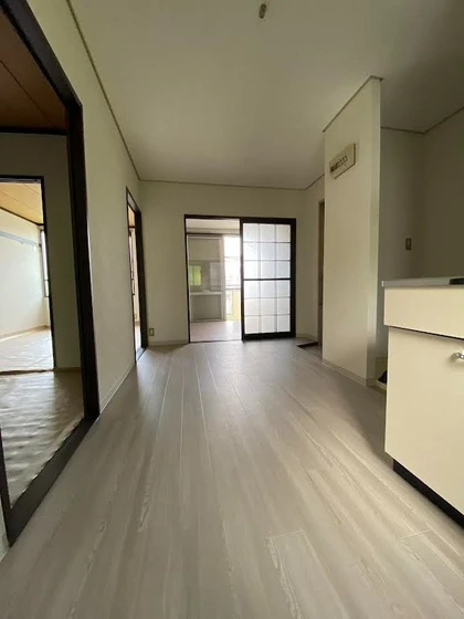 コーポアルビオン