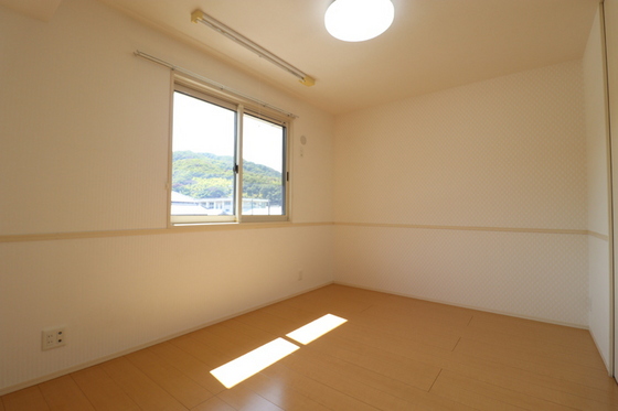 ルミエール灘崎