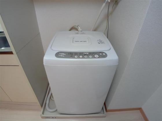 レオパレスフォレスト中井