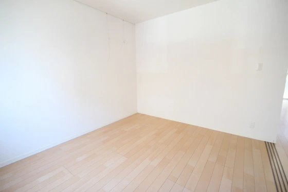 クレセオ西長瀬