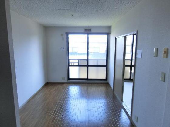 ビーライン撫川 B