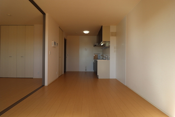 スプリング フィールド B棟