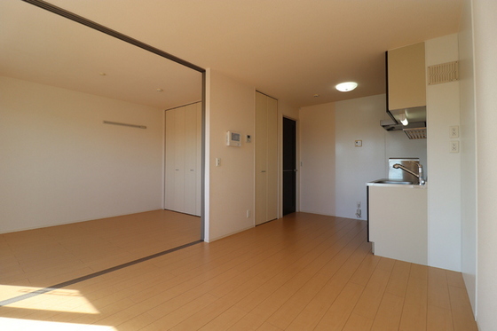 スプリング フィールド B棟