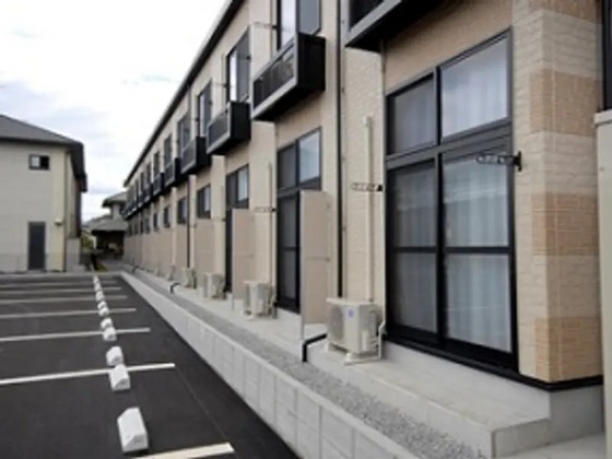 レオパレスウイング新福