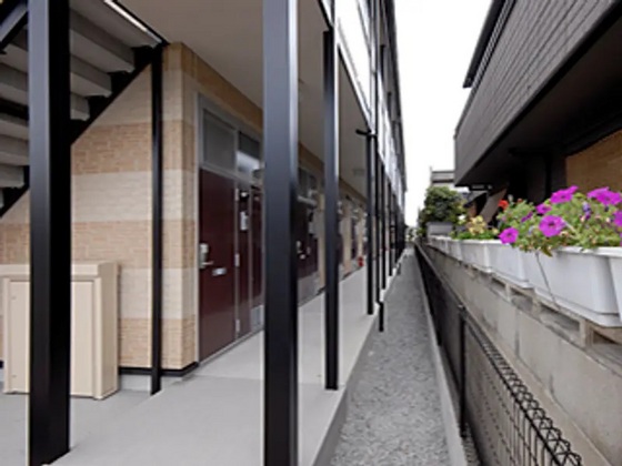 レオパレスウイング新福