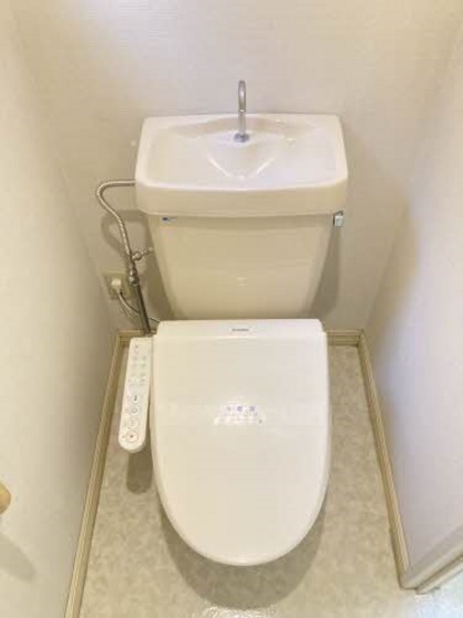 オークス 参番館